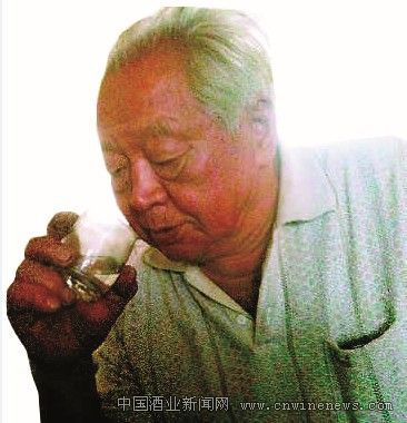 点击放大