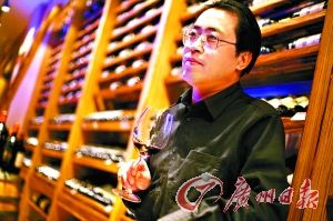 陈耀明：葡萄酒爱好者，专栏作者。