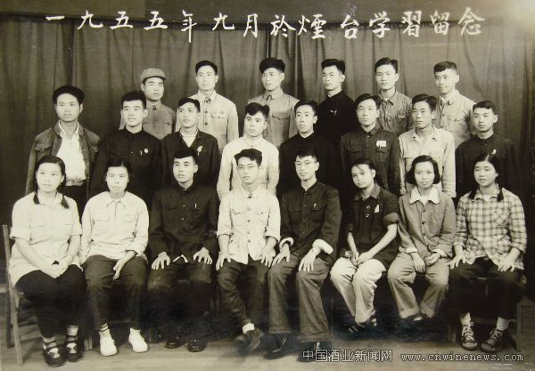 点击放大