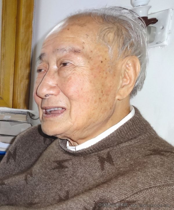 点击放大