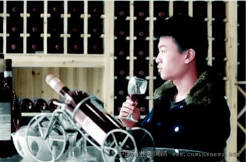 点击放大