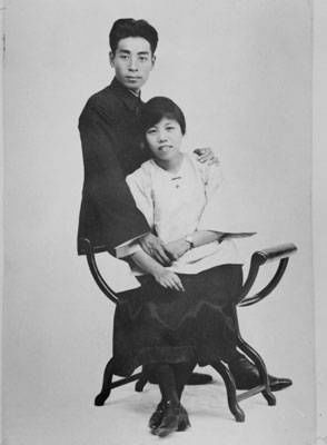 周恩来新婚第一次醉酒 曾不敌赫鲁晓夫敬酒