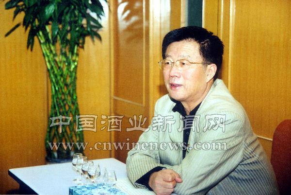点击放大