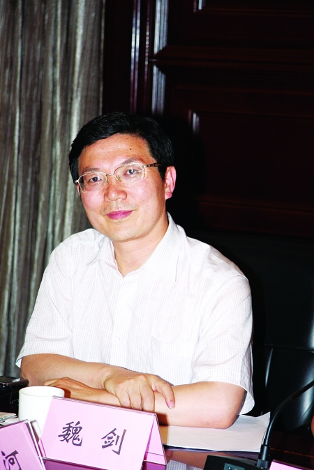 河南日报专刊处处长 魏剑