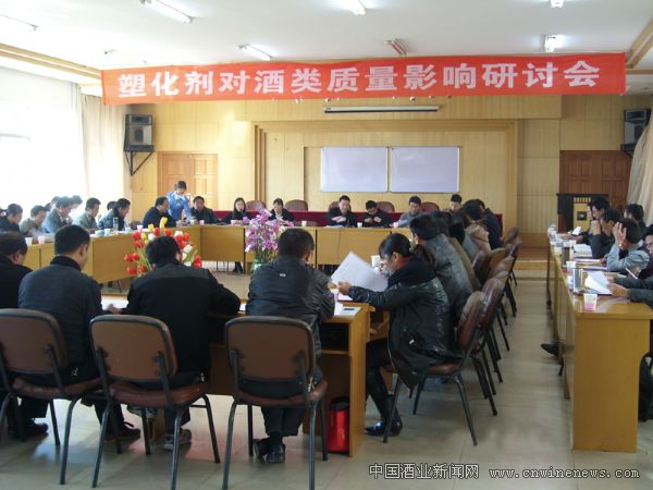 点击放大