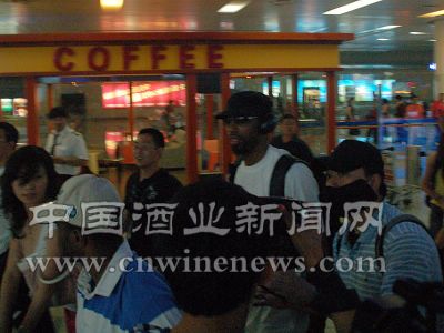 点击放大