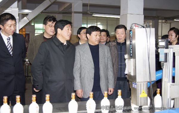 点击放大
