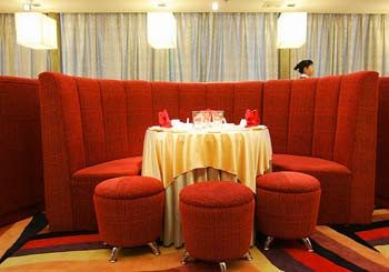 婚宴成酒店消费主力军 亲朋宴逼出家里烧