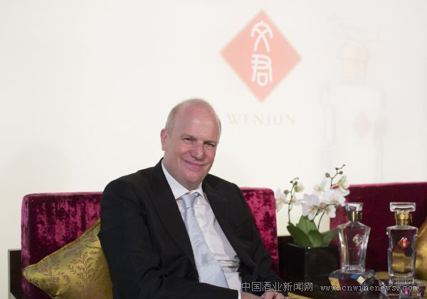 点击放大
