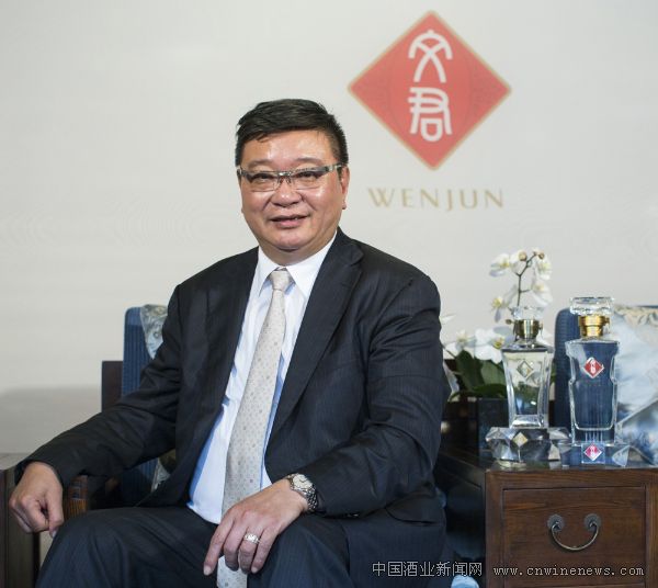 点击放大