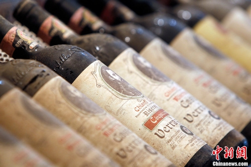 2013年葡萄酒新危机电商联合“医治”高价酒