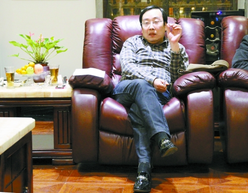 晋育锋