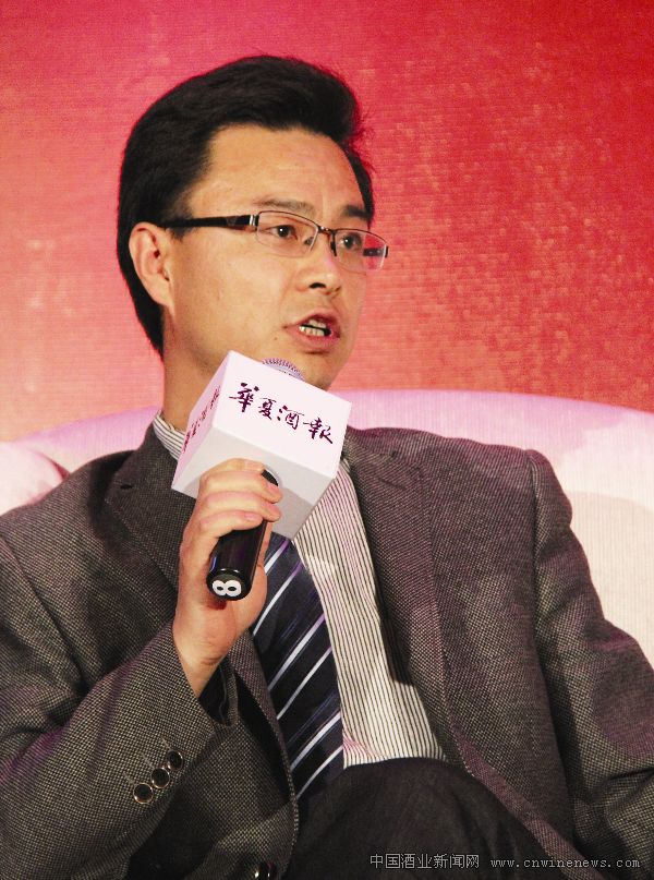 点击放大
