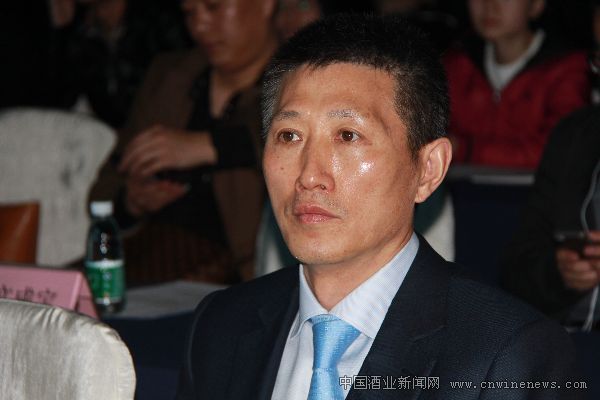 点击放大