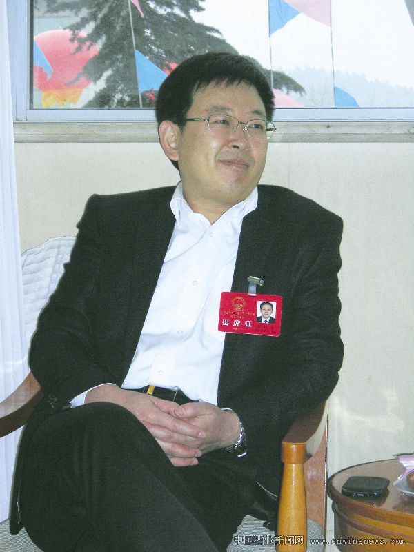点击放大
