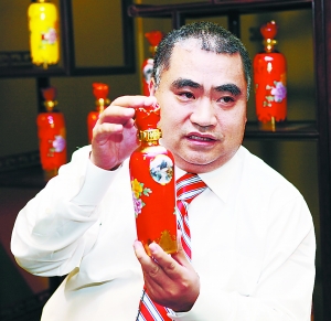 一瓶白酒是如何卖出奢侈品价的