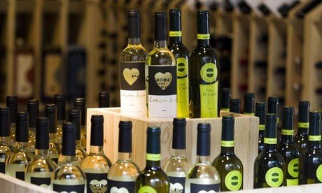 伊涅斯塔酒庄葡萄酒上市 小白销售目标25万瓶